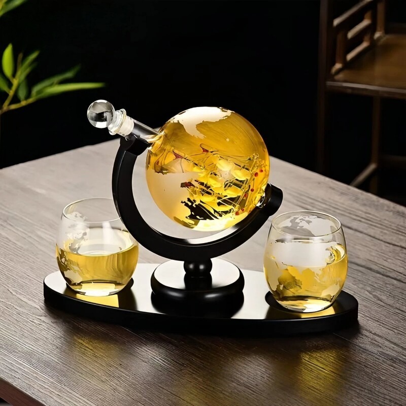 Home Bar Stand - 装飾的な地球儀型ワインデキャンタセット、スタンド付きガラスカラフェ、ホームバーギフトに最適、エレガント